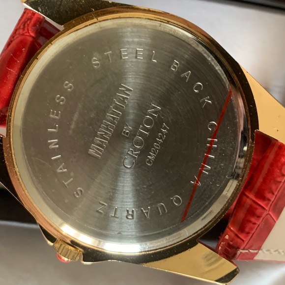 NWT Manhattan by Crotan Ladies Quartz Watch, Leather Band w/stopper, Silver - Picture 2 of 6